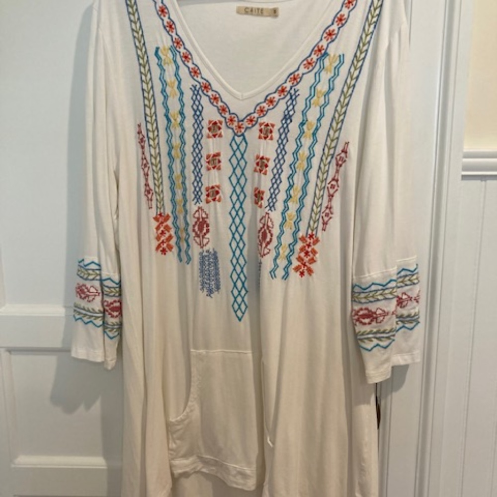 Caite Embroidered Tunic SZ XL